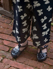 将图片加载到图库查看器,Black Ribbon Outfit Set