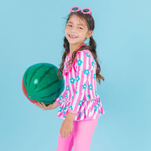 将图片加载到图库查看器,'Lala Flower' Rash Guard Swimsuit Set (Swim Cap, Pouch Set)