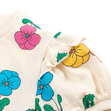 将图片加载到图库查看器,flower pattern ivory t-shirt