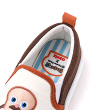 将图片加载到图库查看器,Bread Barbershop 'I am Bread' Slip-On Shoes
