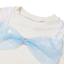 将图片加载到图库查看器,'Snow Flake Ribbon' Long Sleeve T-Shirt