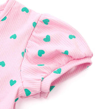 将图片加载到图库查看器,pink heart patterned t-shirt