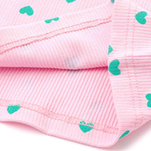 将图片加载到图库查看器,pink heart patterned t-shirt
