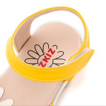 Load image into Gallery viewer, 'Smiling' Sandals