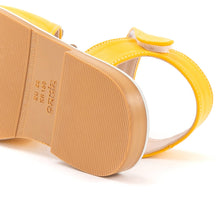 Load image into Gallery viewer, 'Smiling' Sandals