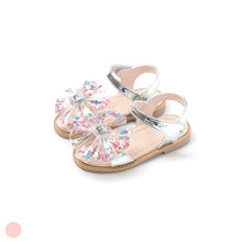 Load image into Gallery viewer, 'Heart Holic' Sandals