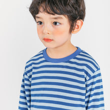 将图片加载到图库查看器,'Dooka Dooka' Stripe T-Shirt