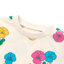 将图片加载到图库查看器,flower pattern ivory t-shirt