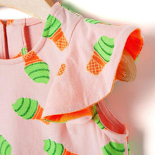 将图片加载到图库查看器,'Round and Round' Frilled Sleeveless T-Shirt
