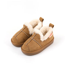 Load image into Gallery viewer, 'Browny' Fur Slip-On Shoes