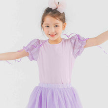 将图片加载到图库查看器,'Giselle Puff' T-Shirt