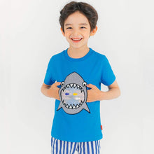 将图片加载到图库查看器,'Shark is Here' Top and Bottom Set