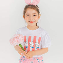 将图片加载到图库查看器,'Smile Flower' T-Shirt