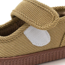 Load image into Gallery viewer, kids beige fur slip on shoes