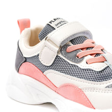 将图片加载到图库查看器,toddler and kids pink sneakers