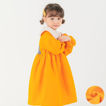 将图片加载到图库查看器,yellow winter dress