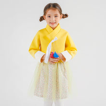 将图片加载到图库查看器,korean girls hanbok