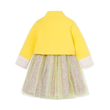 将图片加载到图库查看器,korean girls hanbok