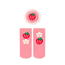 将图片加载到图库查看器,kids strawberry socks