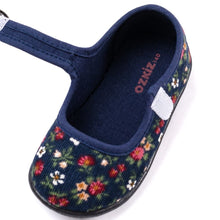 Load image into Gallery viewer, girls navy slip on shoes