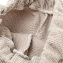 将图片加载到图库查看器,kids beige pants