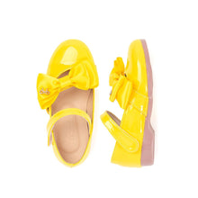 Load image into Gallery viewer, girls yellow mary jane shoes
