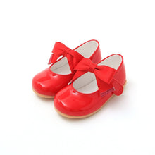 Load image into Gallery viewer, girls baby red shoes
