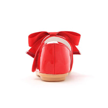 Load image into Gallery viewer, girls baby red shoes