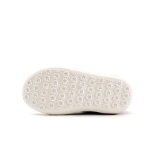 将图片加载到图库查看器,kids brown slipon shoes