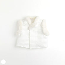 Load image into Gallery viewer, korean hanbok fur vest

