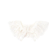 将图片加载到图库查看器,girls white cape