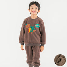 将图片加载到图库查看器,boys brown dinosaur set