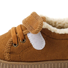 将图片加载到图库查看器,kids camel fur sneakers