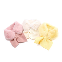 将图片加载到图库查看器,girls winter scarf