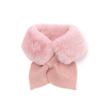 将图片加载到图库查看器,girls winter scarf