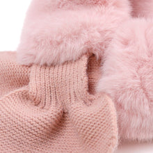 将图片加载到图库查看器,girls winter scarf
