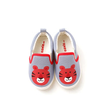 Load image into Gallery viewer, kids tiger slip on shoes
