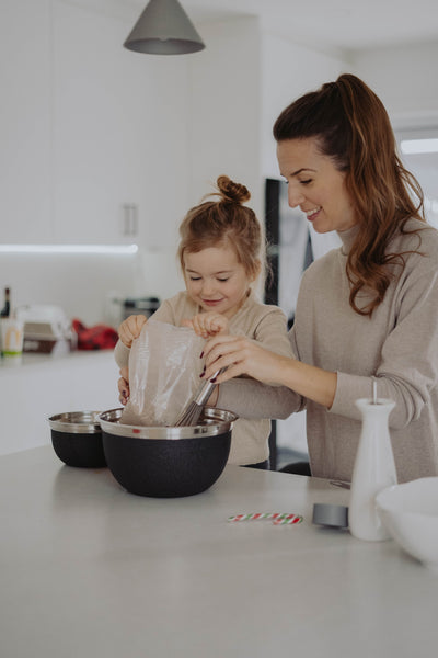 5 Easy Snacks to Make With Your Child