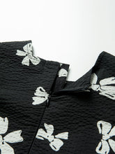 Load image into Gallery viewer, Blackbell Dress (Hat Set)
