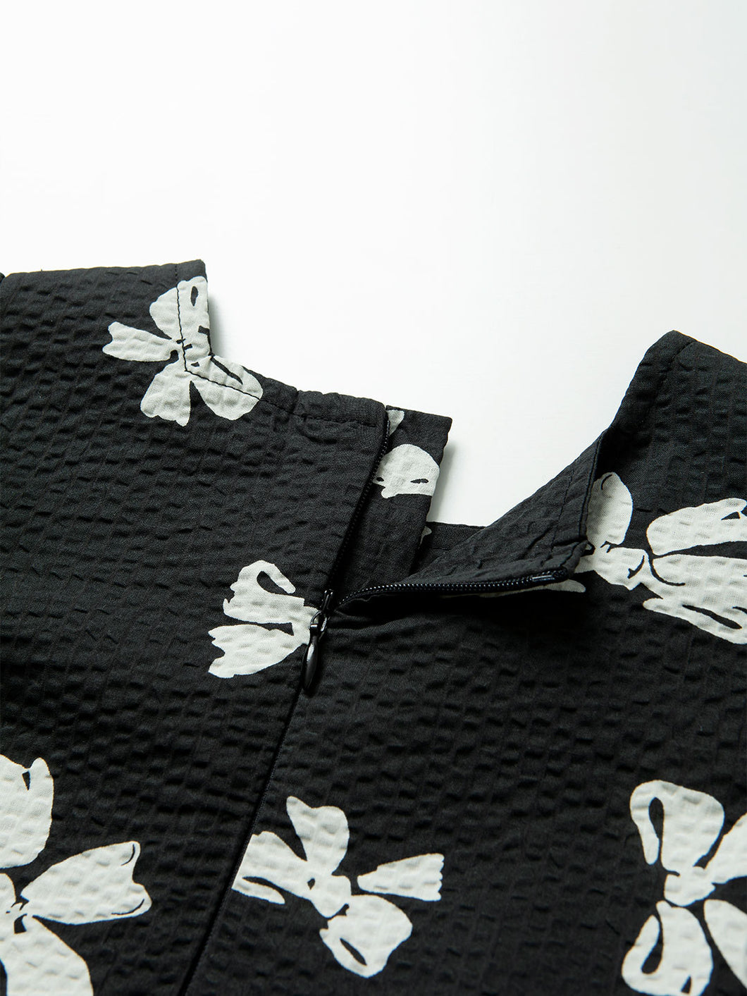 Blackbell Dress (Hat Set)