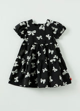 Load image into Gallery viewer, Blackbell Dress (Hat Set)
