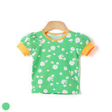 Load image into Gallery viewer, &#39;Summer Daisy&#39; Short Sleeve T-Shirt
