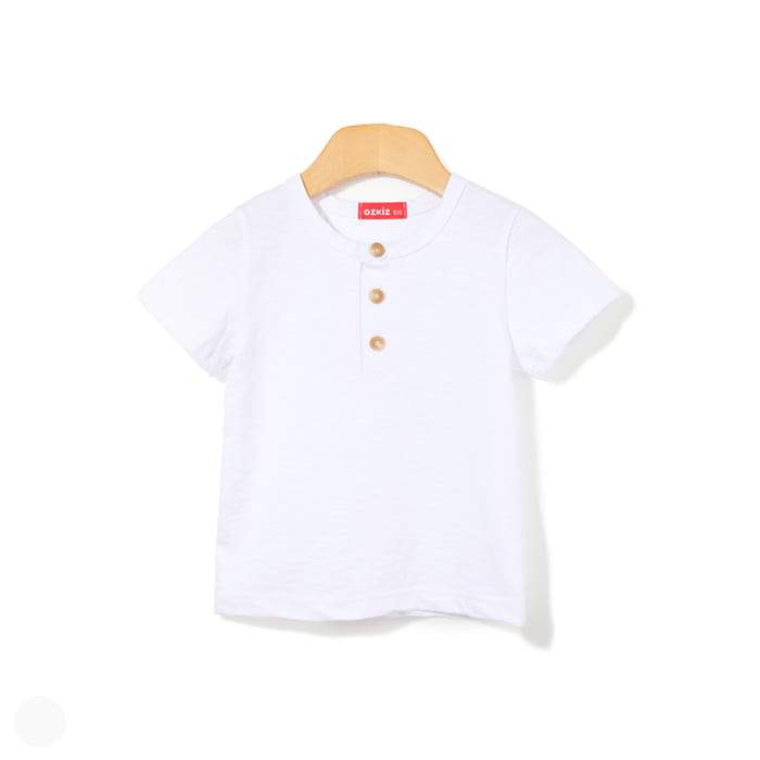 'Button' Basic Short Sleeve T-Shirt