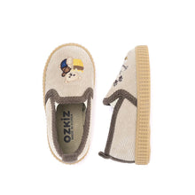 Load image into Gallery viewer, kids beige slip on shoes
