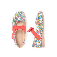 Load image into Gallery viewer, girls flower mary jane shoes
