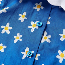 Load image into Gallery viewer, girls blue flower t-shirt
